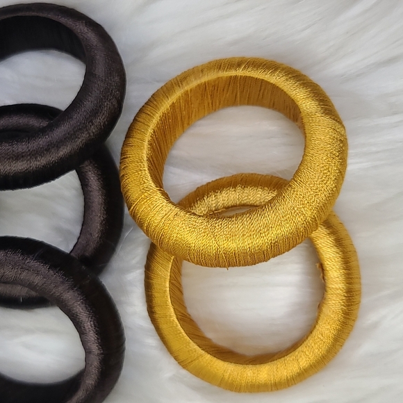 Napkin Rings Set of 10 Fall Colors Silk Wrapped Contemporary Thanksgiving  Table - Picture 2 of 3